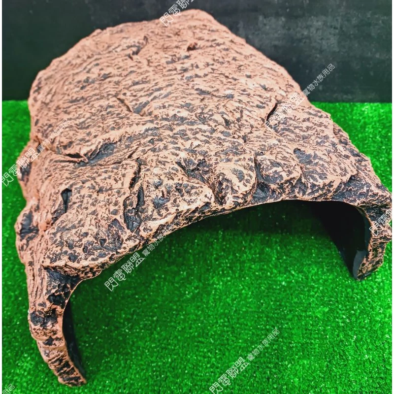 仿真岩石躲避洞穴