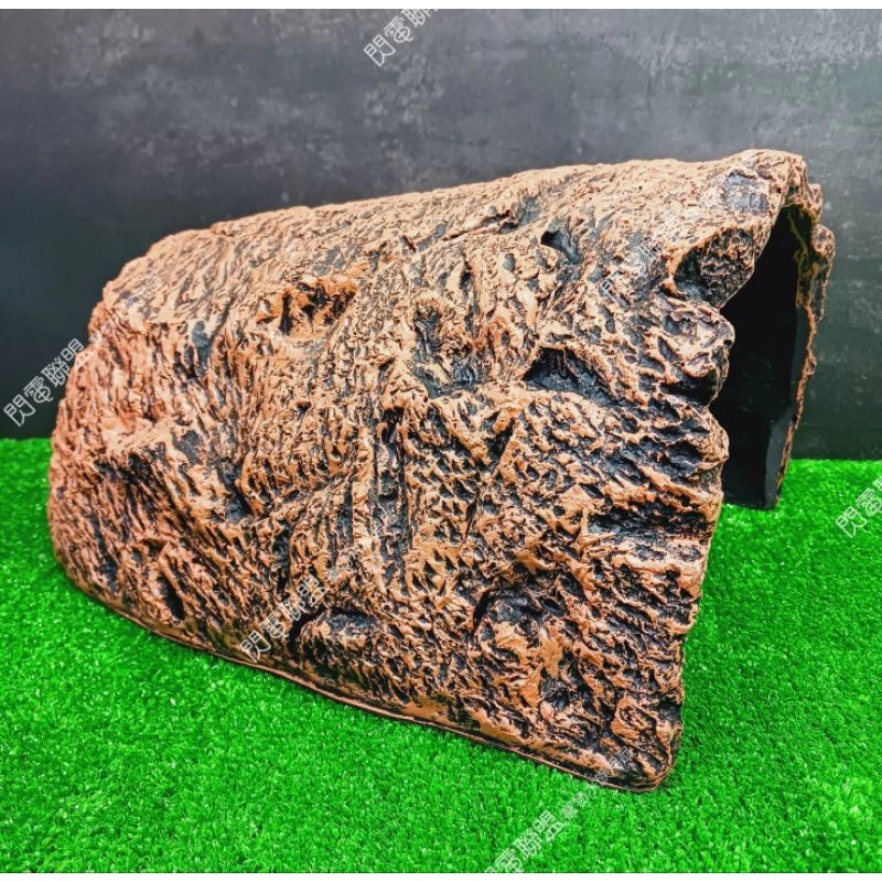 仿真岩石躲避洞穴